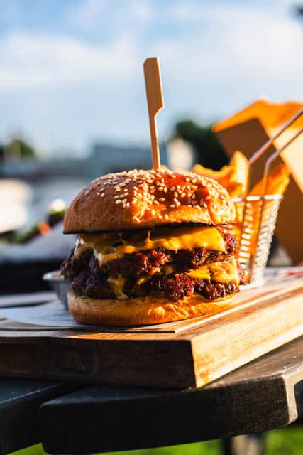 Bobby and Burgers 2