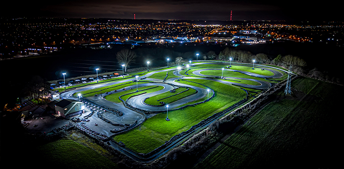 tamworth at night
