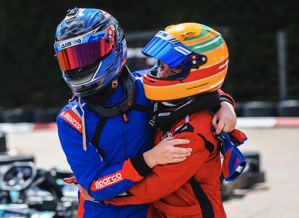 team endurance racing card image